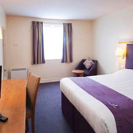 Premier Inn Newport Wales Dış mekan fotoğraf