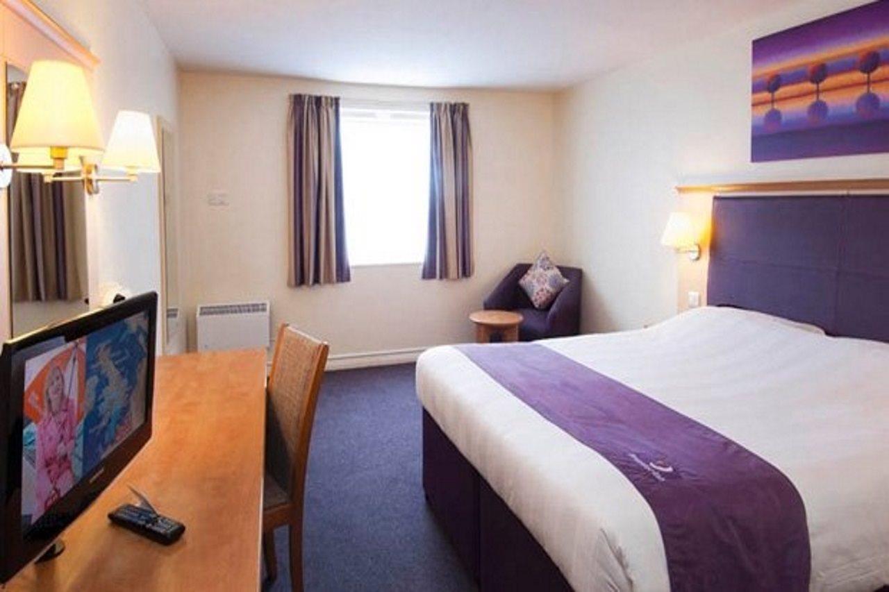 Premier Inn Newport Wales Dış mekan fotoğraf